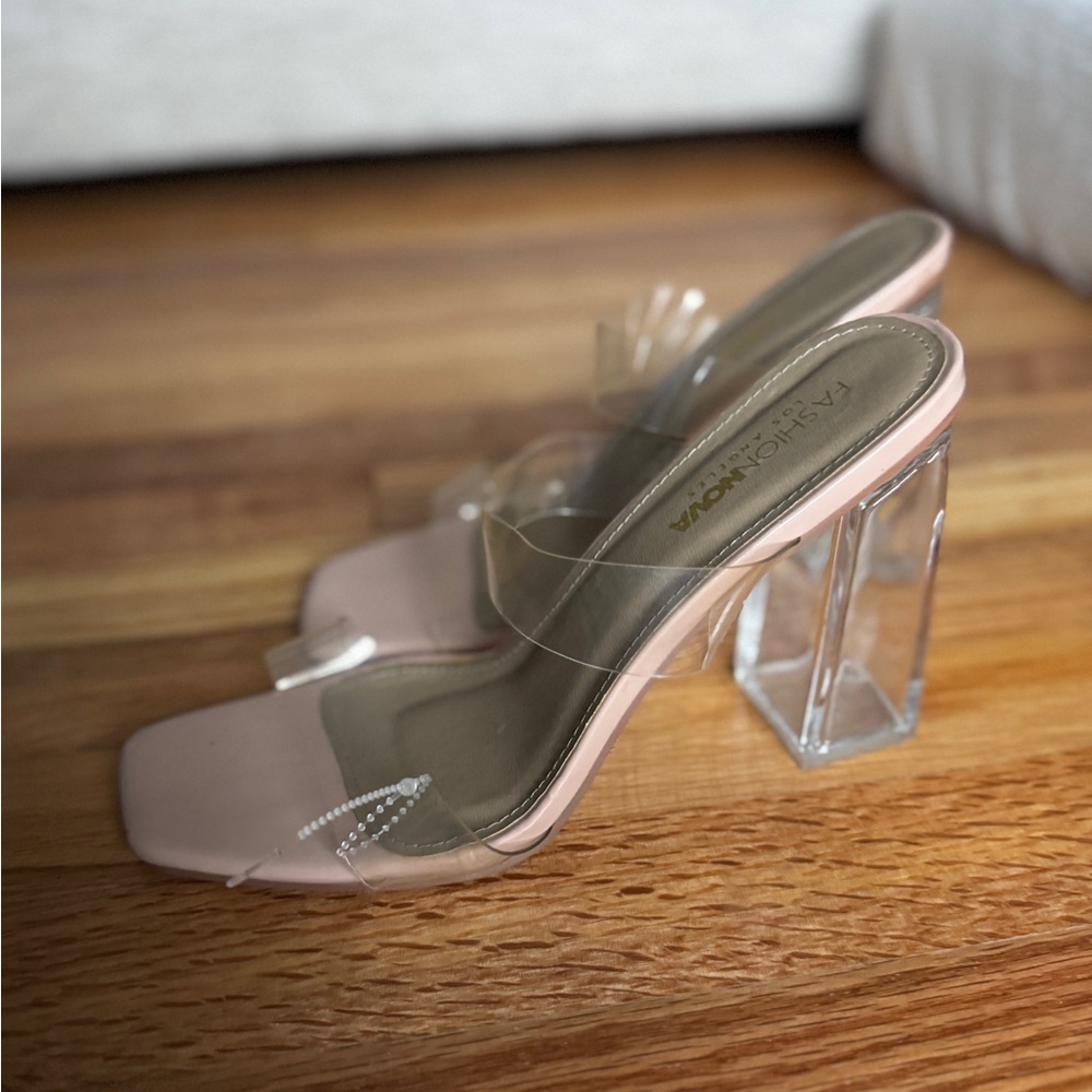 Fashion Nova Clear Heels size 10 - Picture 4 of 7